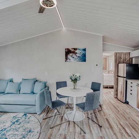 Modern & Cozy Stand-Alone Apartment - Perfect Stay Painted Post Eksteriør billede